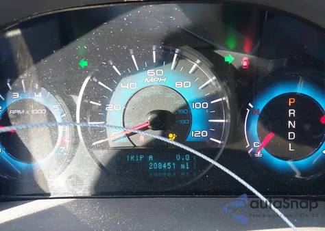 2010 Ford Fusion Se z USA, uszkodzony, nr VIN 3FAHP0HAXAR357043